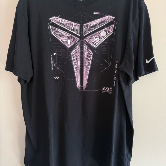 Nike Kobe Bryant Tshirt - Picture 1 of 5